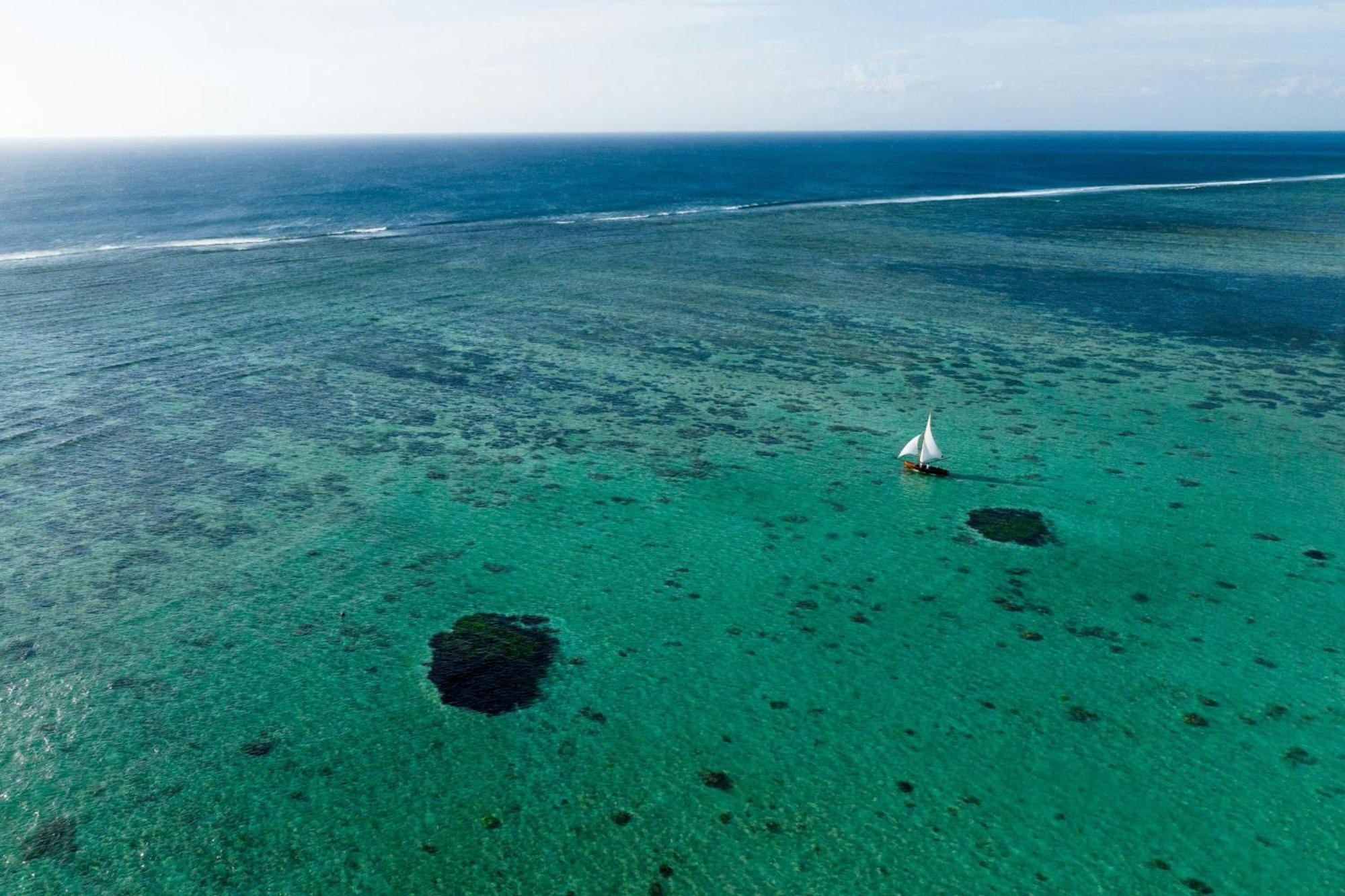 The St. Regis Le Morne Resort, Mauritius Buitenkant foto